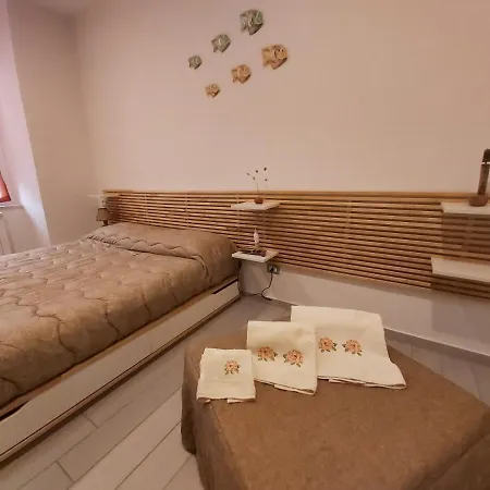 بيت ضيافة Il Castello إيركولانو