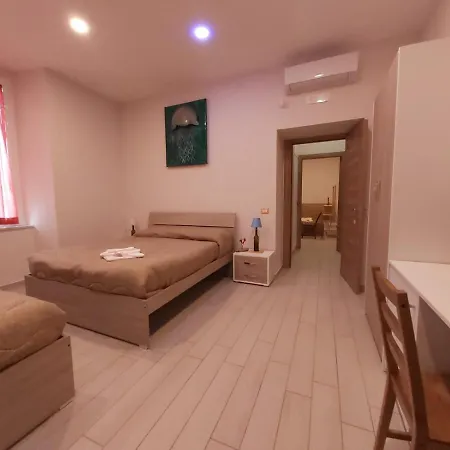 Il Castello 3* إيركولانو